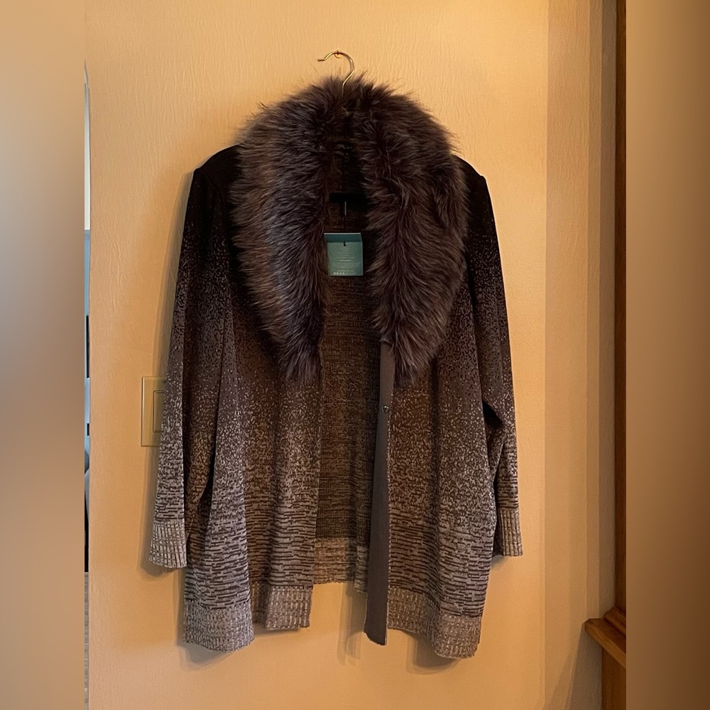 Ming Wang Black and Gray Cardigan with Removable Faux Fur Collar. NWT